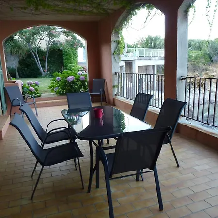 Maison Moderne Avec Vue Sur La A San-Martino-di-Lota