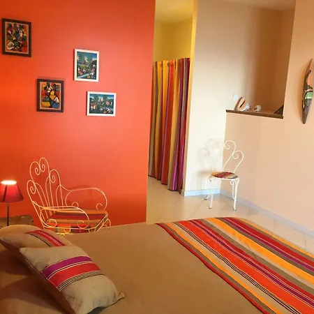 Maison Moderne Avec Vue Sur La A * San-Martino-di-Lota