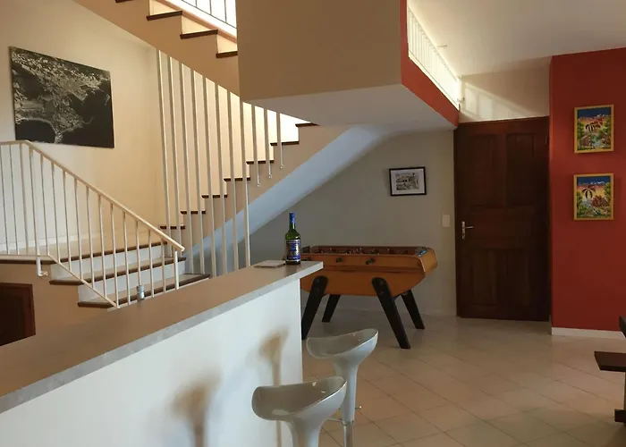 Maison Moderne Avec Vue Sur La à * San-Martino-di-Lota