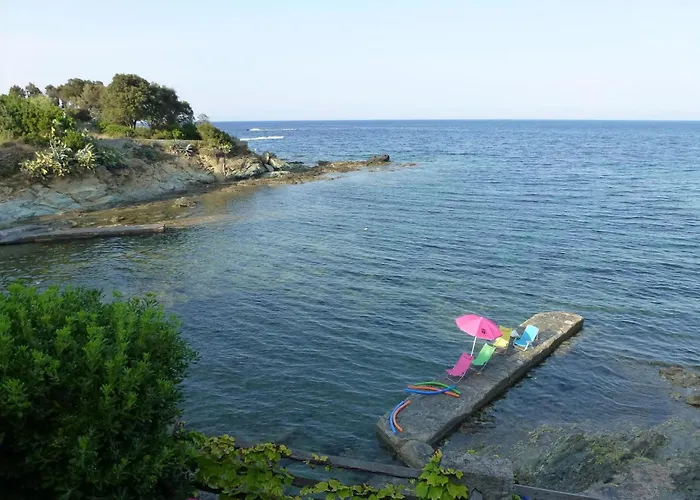 Maison Moderne Avec Vue Sur La à Hébergement de vacances San-Martino-di-Lota